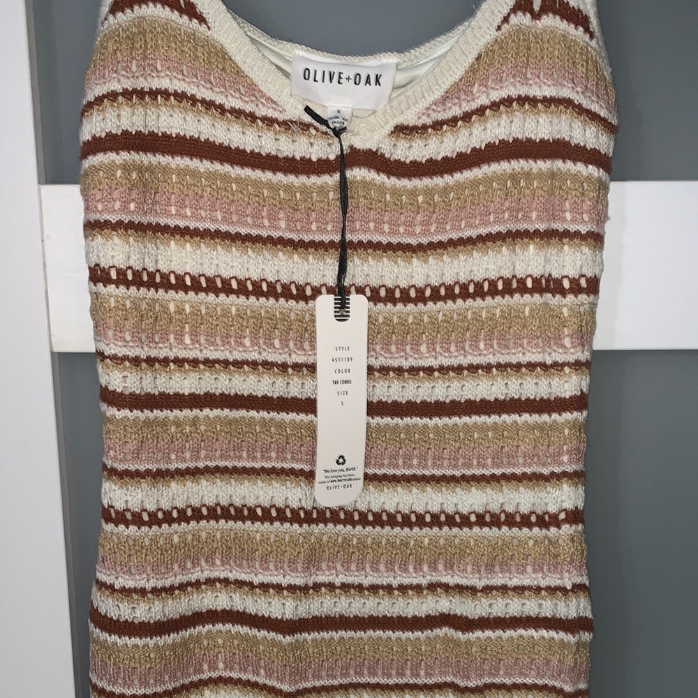 Olive & Oak Beige Striped Midi Dress - Picture 4 of 9